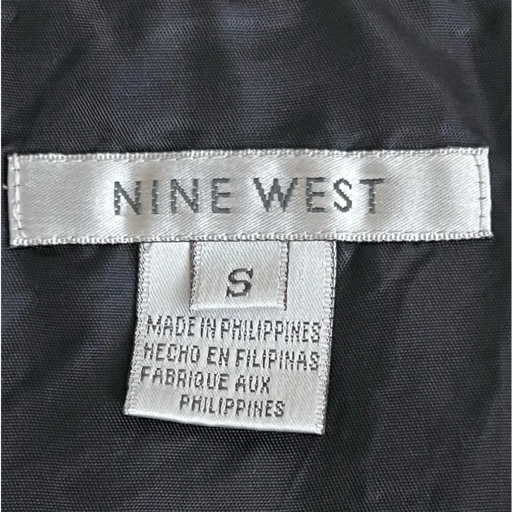 Nine West Vintage Lightweight Plum Colored Zip Front Nylon Blend Vest Small EUC